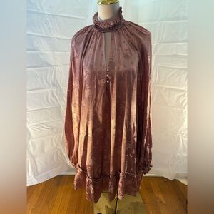 Aeom Long-Sleeve Dress